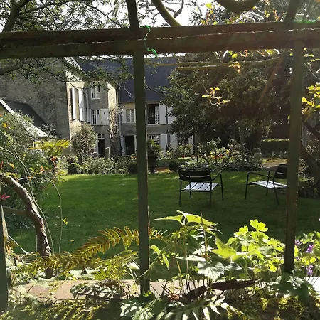 Alojamento de Acomodação e Pequeno-almoço Particulier Le Clos De La Croix Bayeux